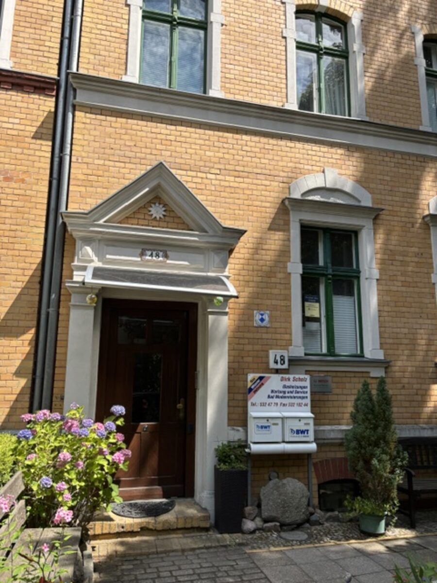 Betriebsgebäude Dirk Scholz Gas-Wasser-Heizung in der Behringstraße 48, Berlin Baumschulenweg